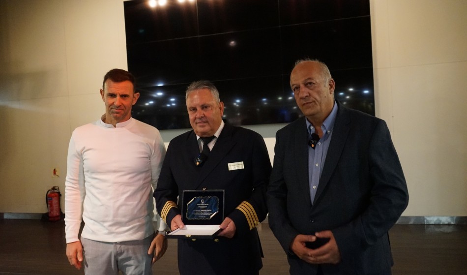 politischios-timi-ston-kapetanio